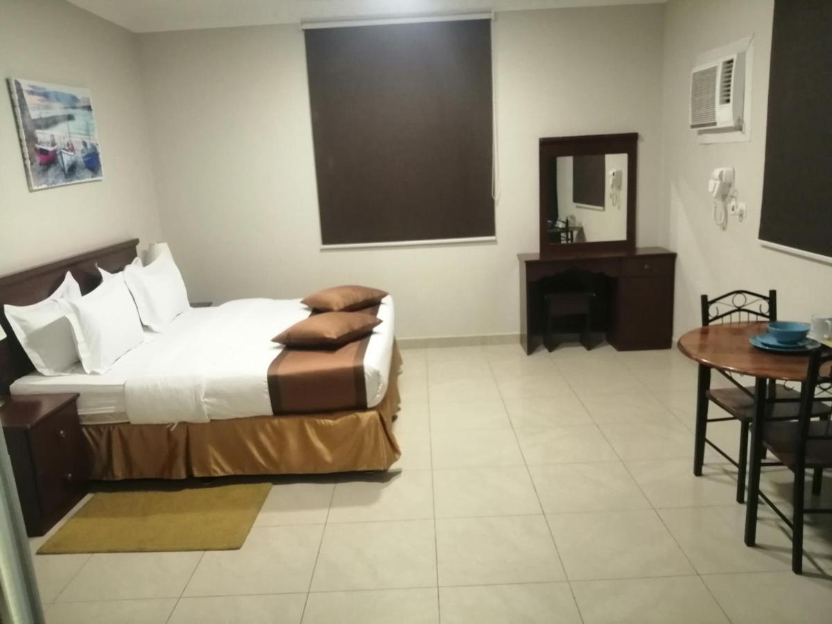 利雅德Nozol Al Toot Furnished Units公寓式酒店 外观 照片