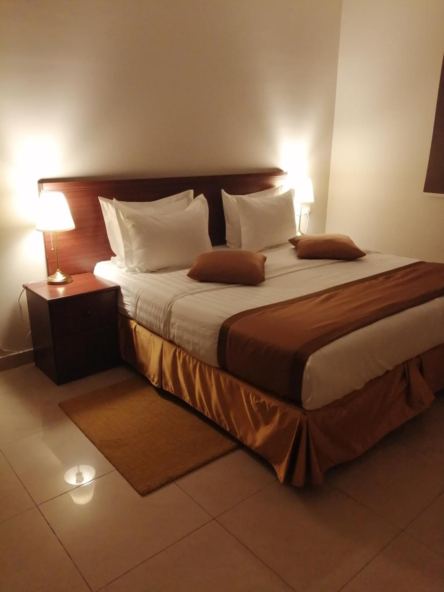 利雅德Nozol Al Toot Furnished Units公寓式酒店 客房 照片