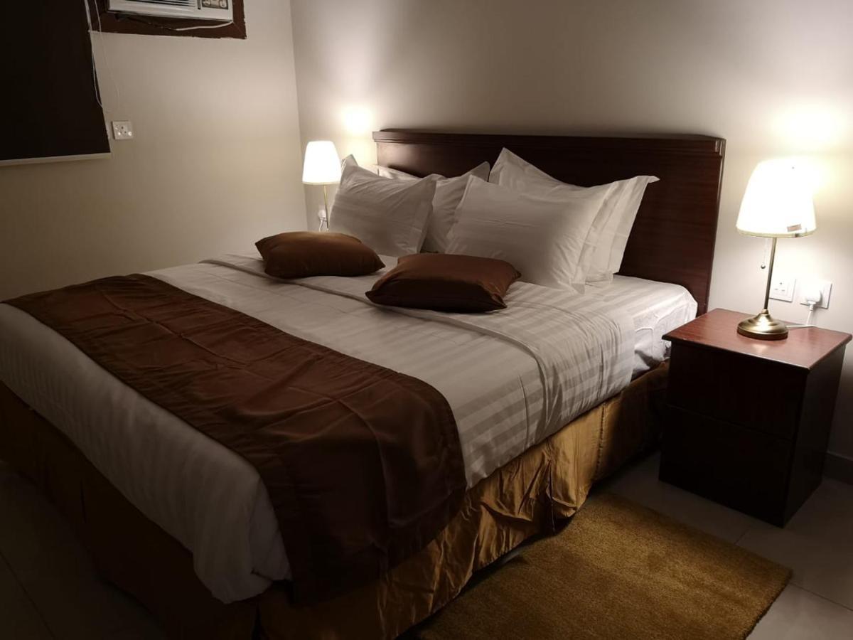利雅德Nozol Al Toot Furnished Units公寓式酒店 外观 照片
